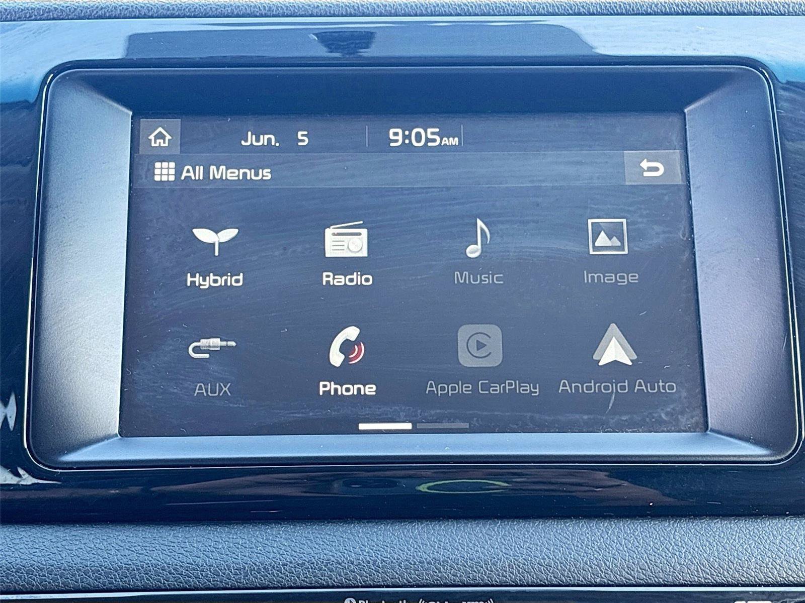 Used 2017 Kia Niro EX FWD image 14
