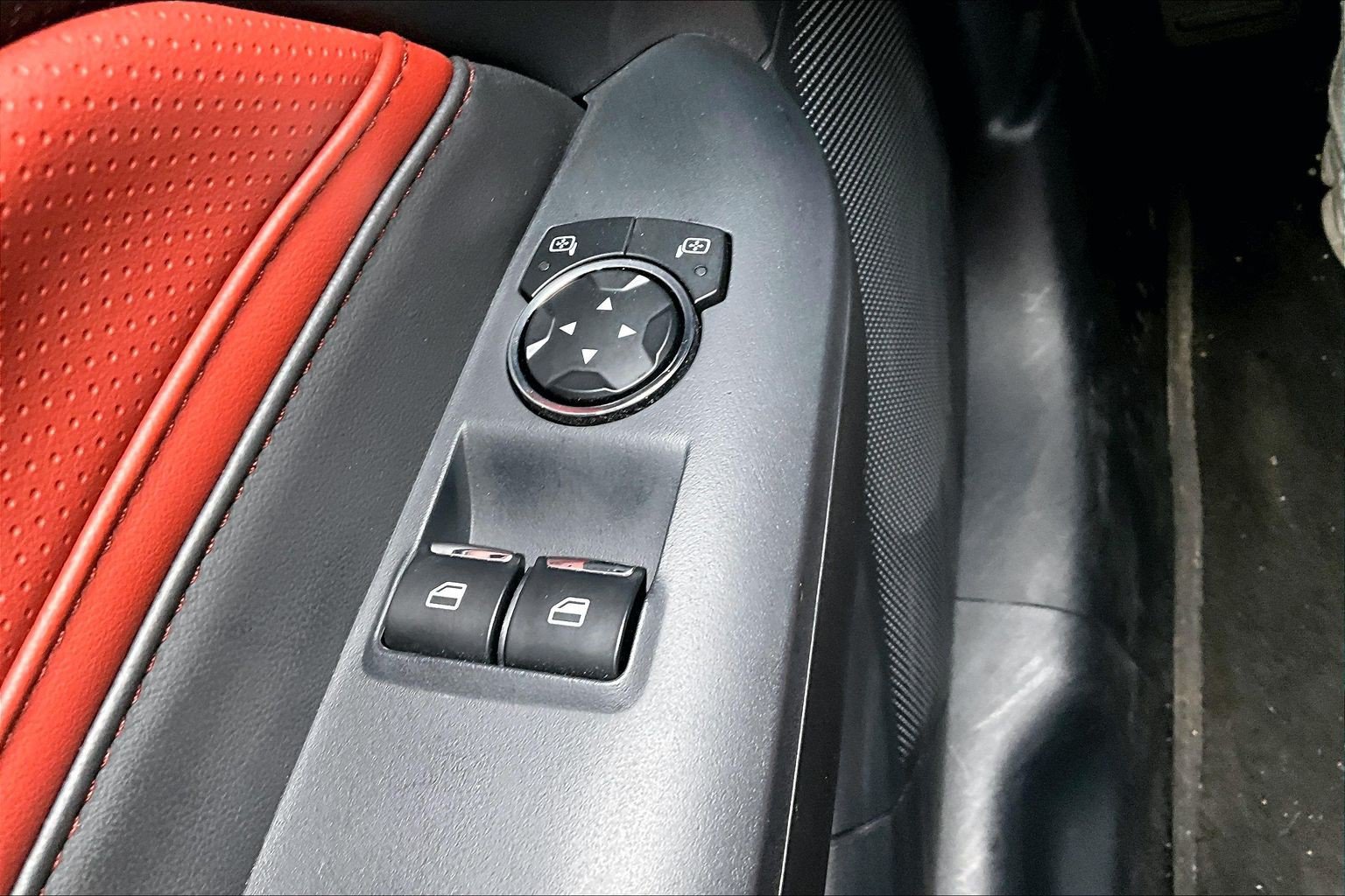 Used 2024 Ford Mustang GT Premium RWD image 33