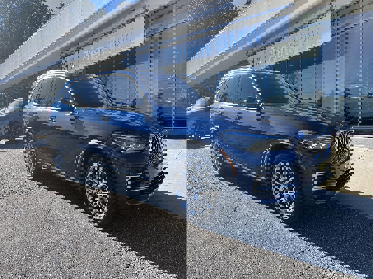 Certified 2023 BMW X5 sDrive40i w/ Climate Comfort Package image 2