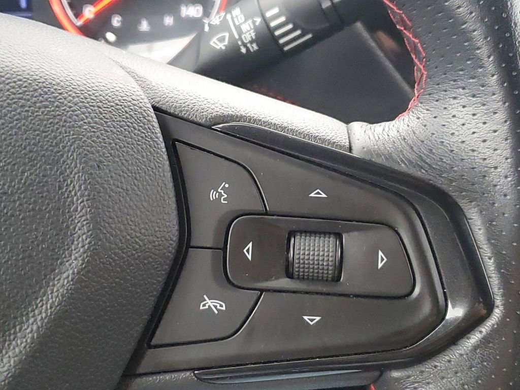 Used 2021 Chevrolet TrailBlazer RS w/ Technology Package image 13