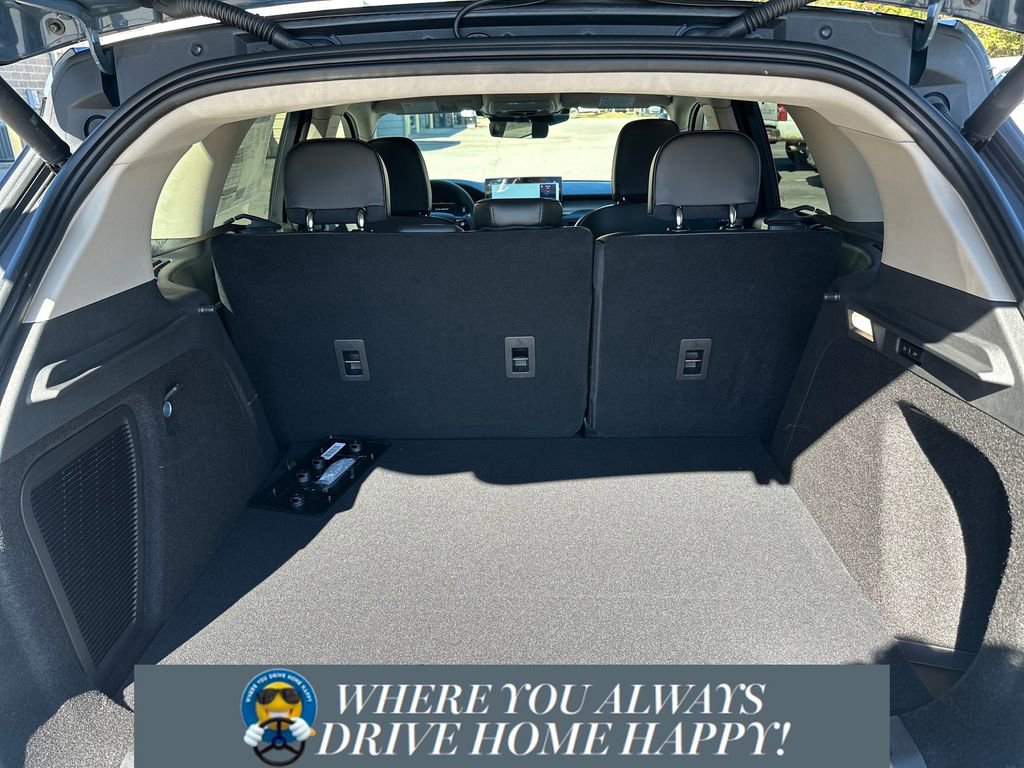 New 2026 Lincoln Corsair Premiere image 30