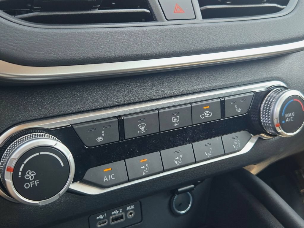 Used 2022 Nissan Altima 2.5 SR w/ Midnight Edition Package FWD image 29