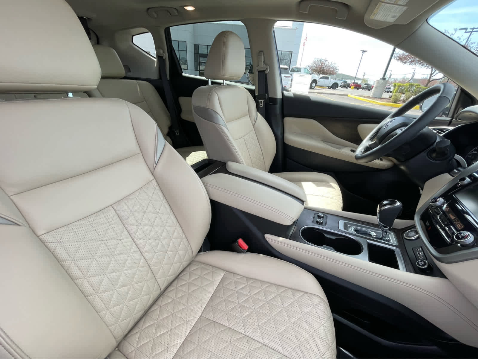 Used 2024 Nissan Murano Platinum FWD image 28