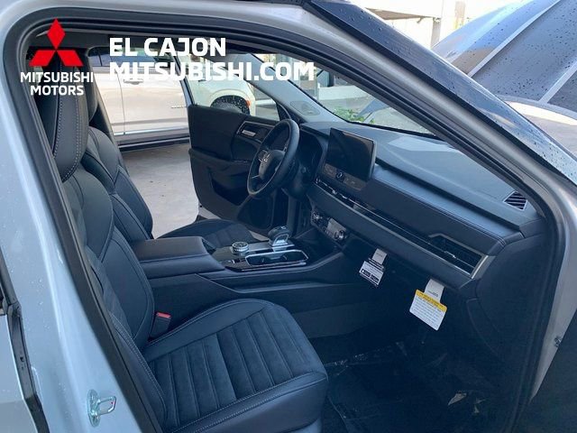 New 2026 Mitsubishi Outlander Trail Edition image 25