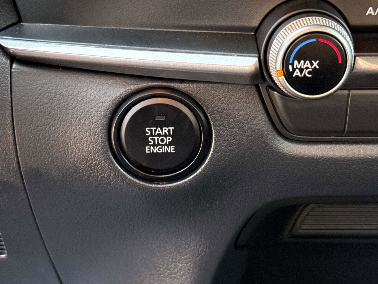 Certified 2025 MAZDA CX-30 AWD 2.5 S image 28