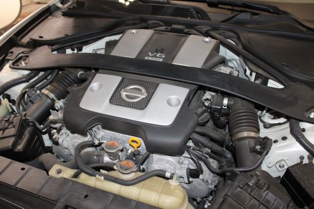 Used 2012 Nissan 370Z Touring RWD image 20