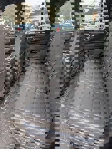 Used 2023 Chevrolet Tahoe LT image 9