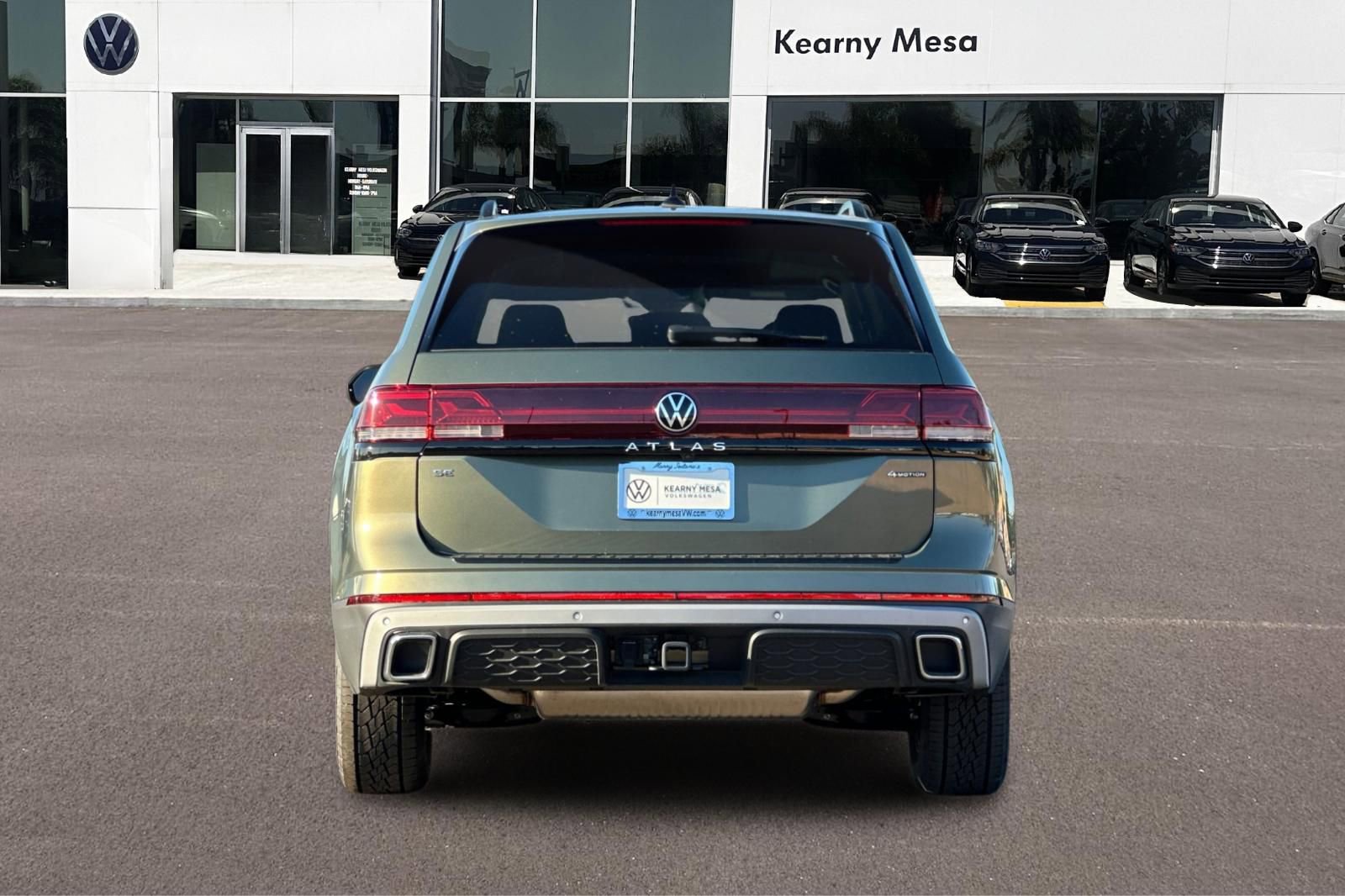 New 2026 Volkswagen Atlas Peak Edition AWD/4WD image 5