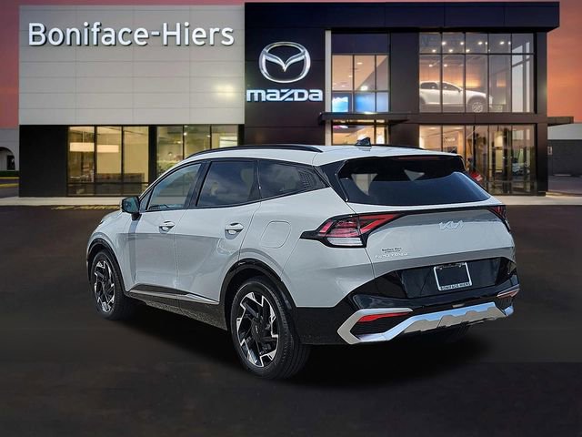 Used 2025 Kia Sportage SX image 3