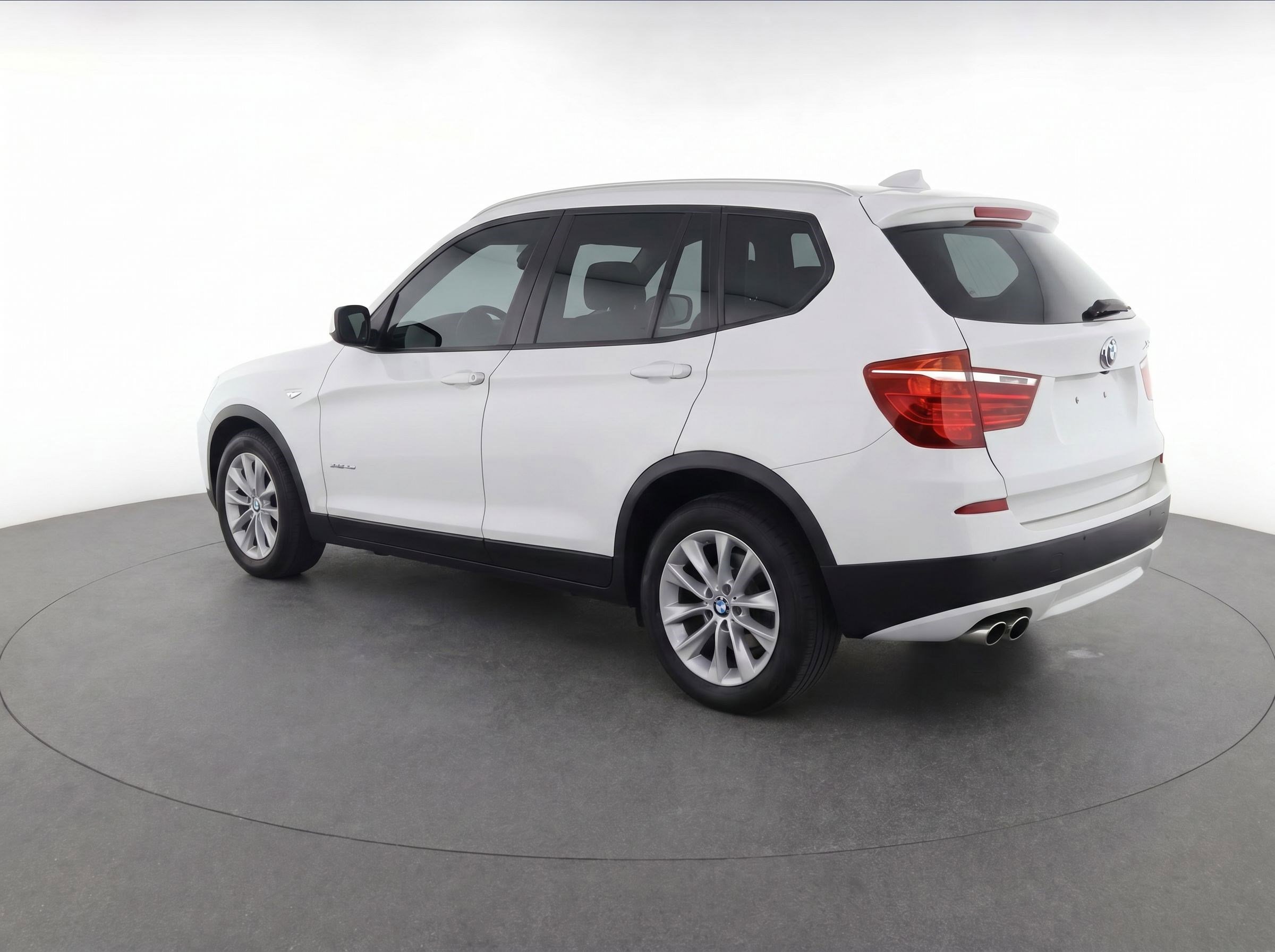Used 2017 BMW X3 xDrive28i AWD/4WD image 3