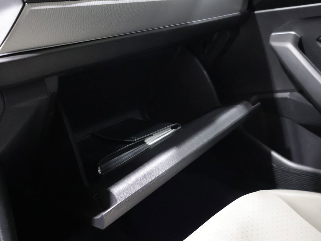 Used 2019 Volkswagen Jetta R-Line image 28