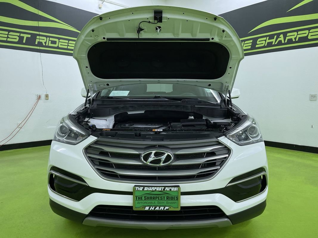 Used 2017 Hyundai Santa Fe Sport image 4