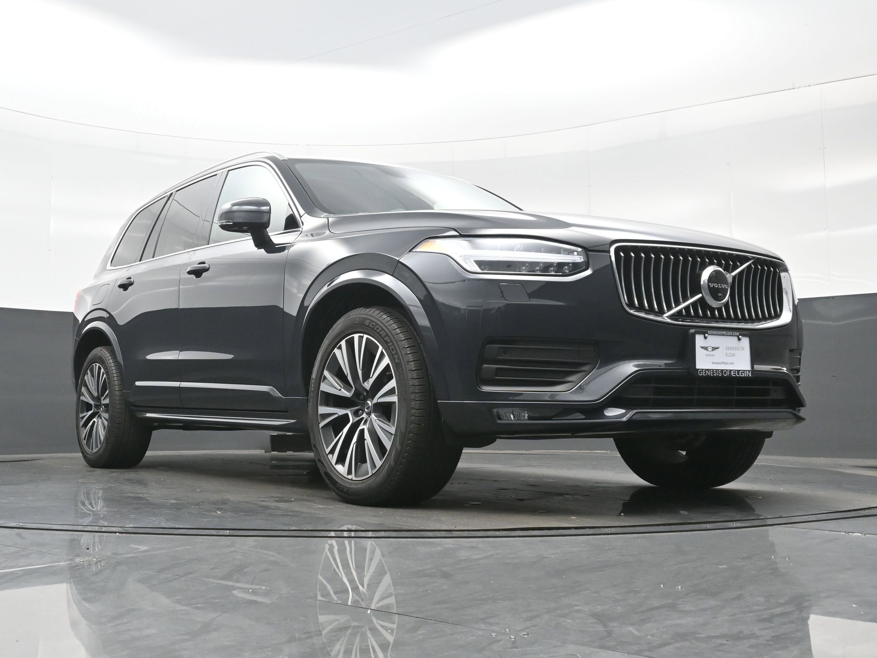 Used 2021 Volvo XC90 T6 Momentum w/ Advanced Package image 28