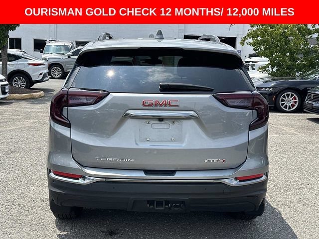 Used 2023 GMC Terrain AT4 AWD/4WD image 4