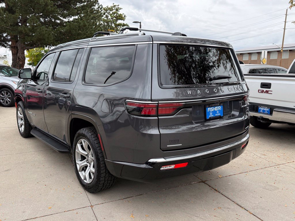 Used 2022 Jeep Wagoneer Series II AWD/4WD image 6