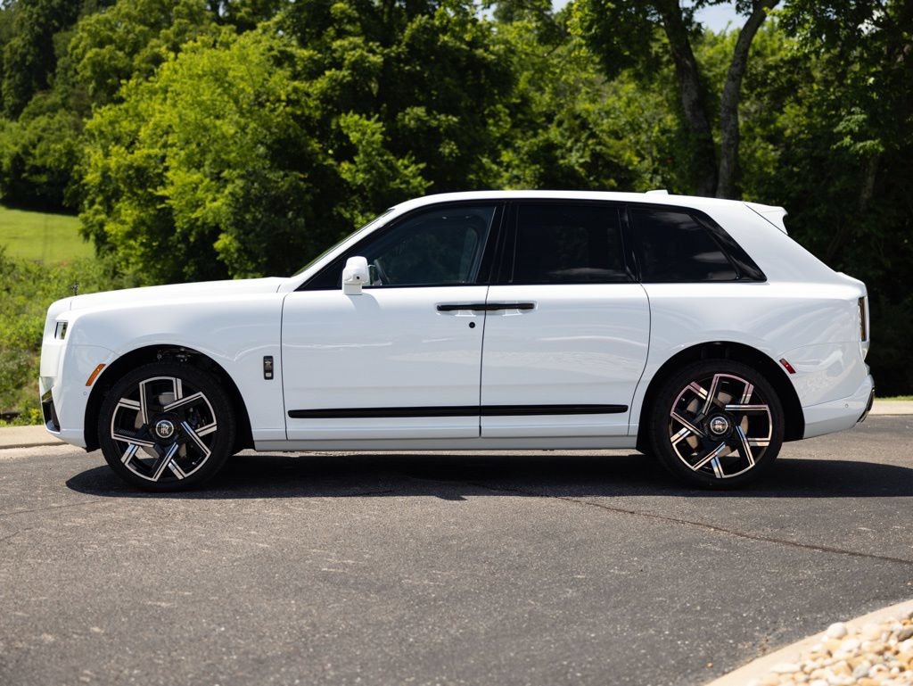 New 2027 Rolls-Royce Cullinan Black Badge AWD/4WD image 5