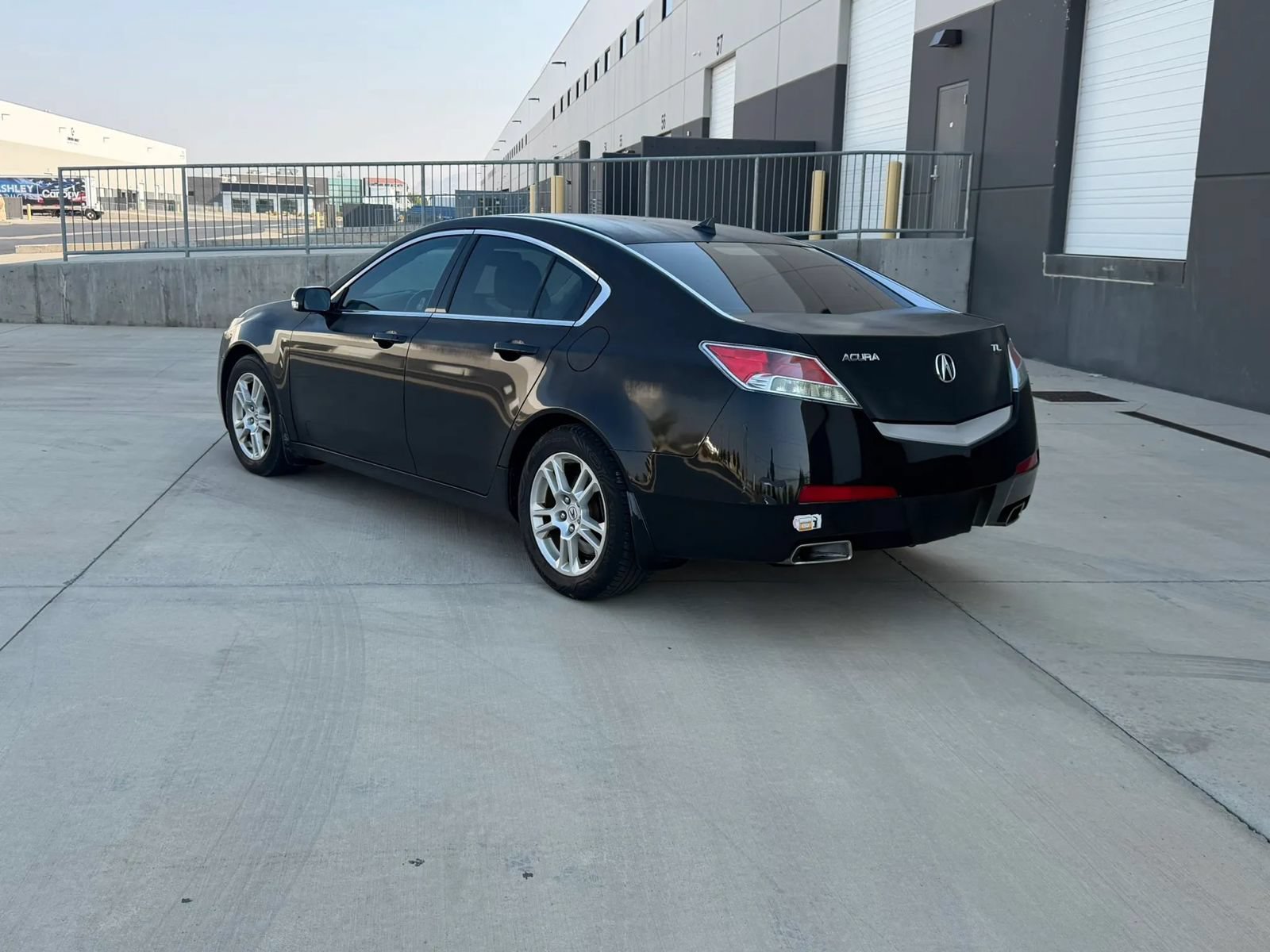 Used 2010 Acura TL FWD image 3