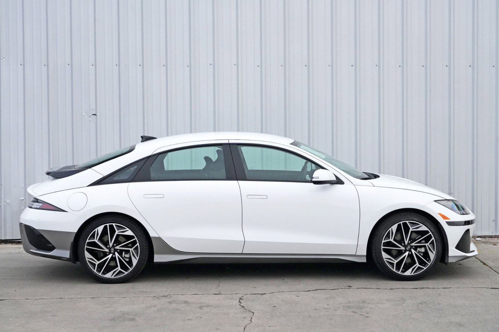 Used 2023 Hyundai Ioniq 6 SEL image 51