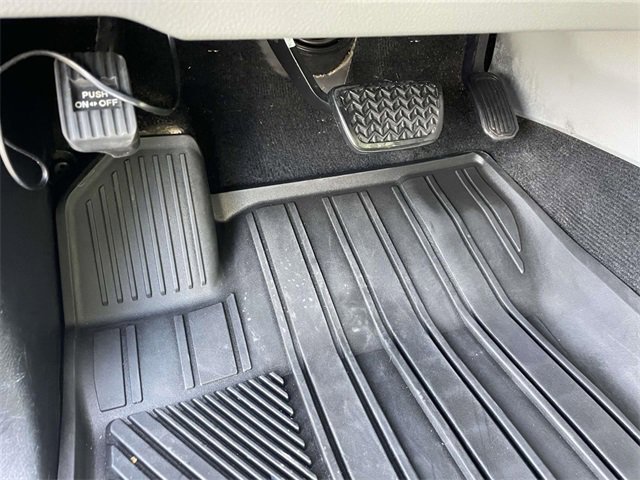 Used 2013 Toyota 4Runner SR5 image 15