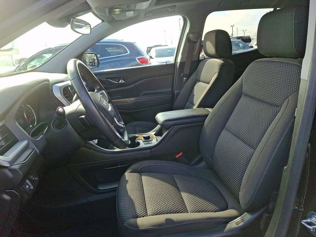 Certified 2023 GMC Acadia SLE w/ Driver Convenience Package image 13