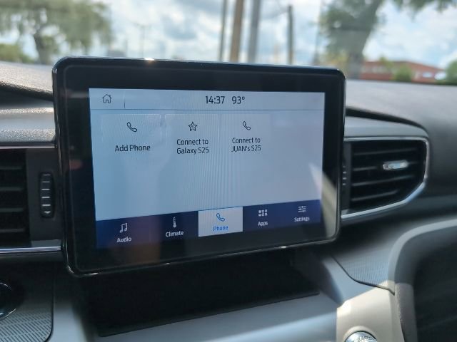 Used 2021 Ford Explorer XLT w/ Equipment Group 202A RWD image 16