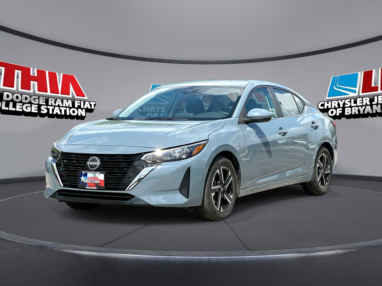 Used 2025 Nissan Sentra SV image 1