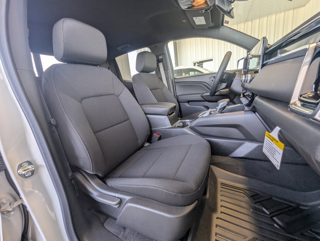 New 2026 GMC Canyon Elevation image 15