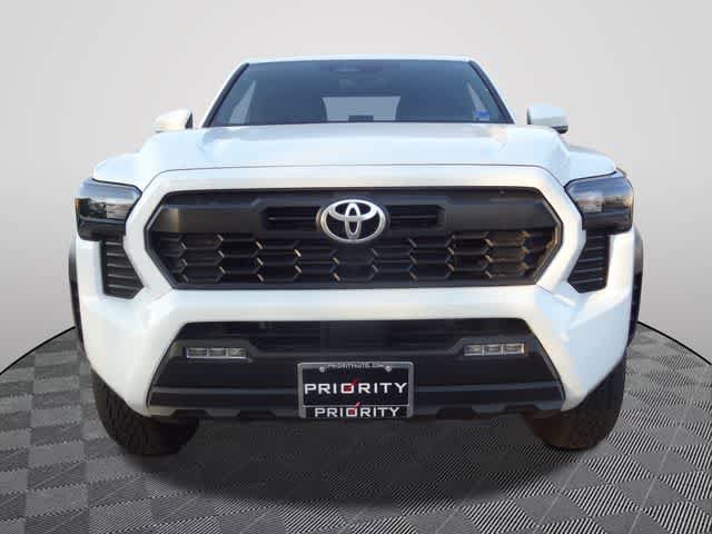 Used 2024 Toyota Tacoma TRD Off-Road AWD/4WD image 5