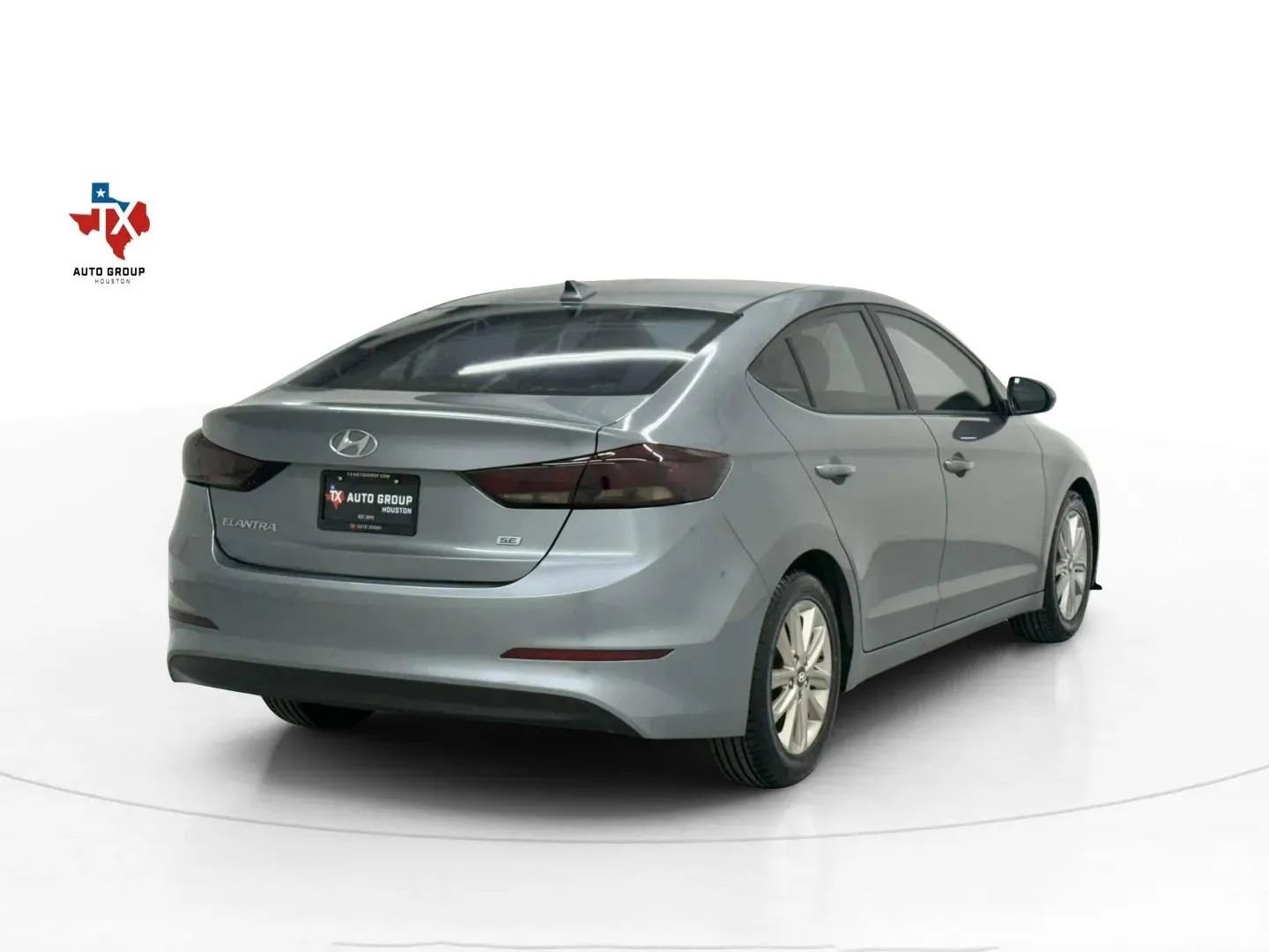 Used 2017 Hyundai Elantra SE FWD image 6