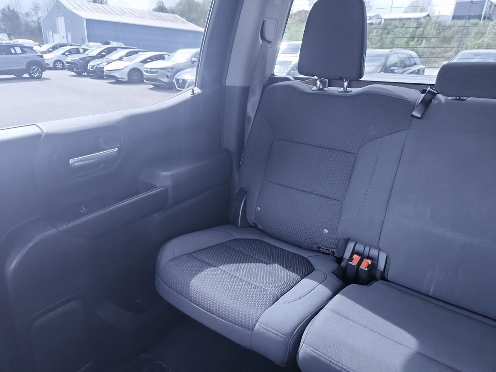 Used 2021 Chevrolet Silverado 1500 Custom image 12