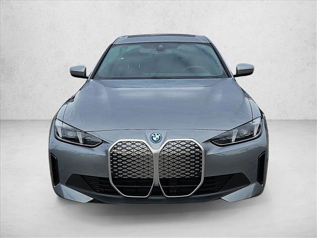 Used 2025 BMW i4 eDrive40 image 2