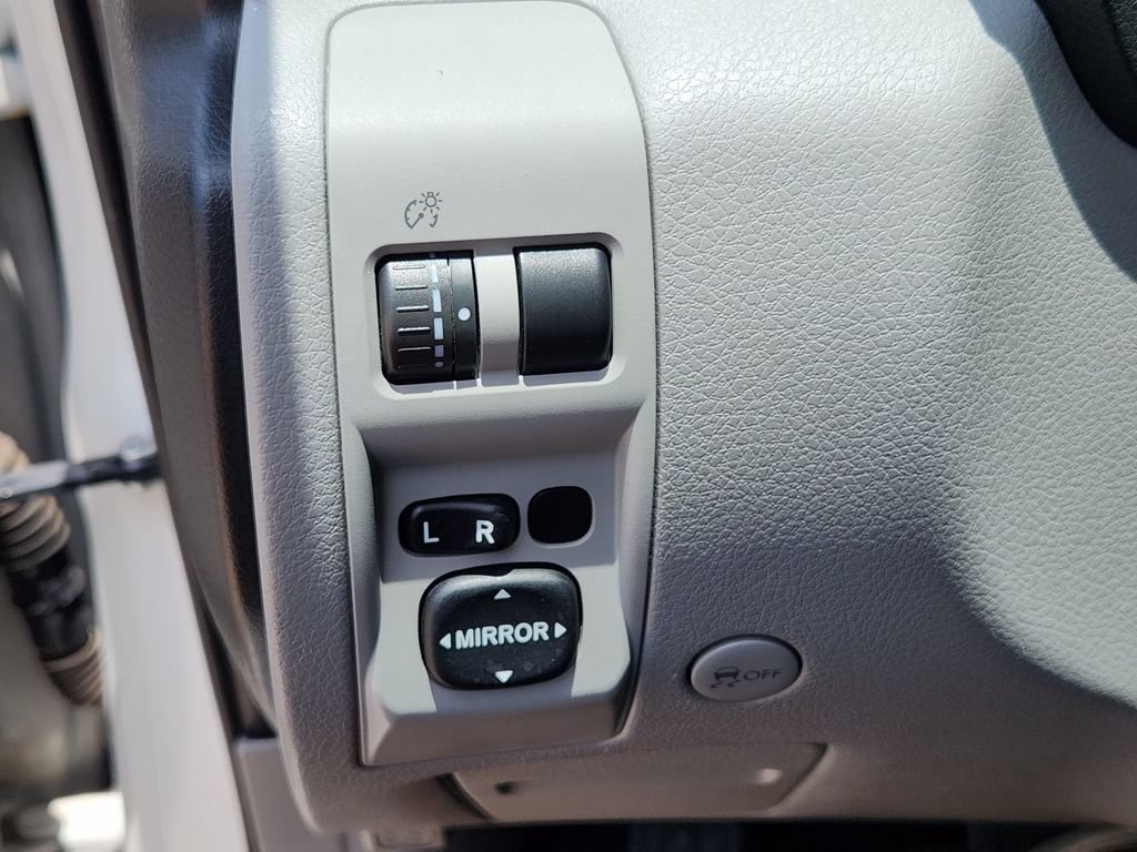Used 2012 Subaru Forester 2.5X Premium AWD/4WD image 21