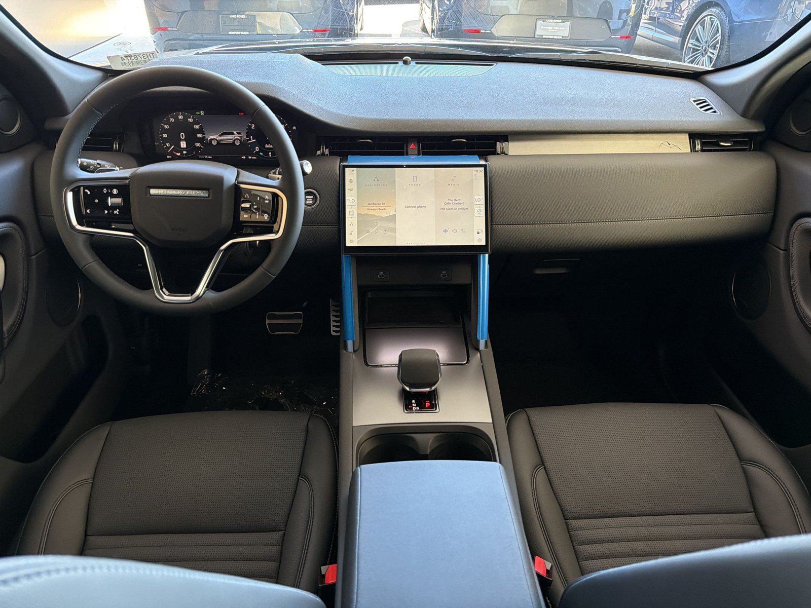New 2026 Land Rover Discovery Sport Landmark AWD/4WD image 15