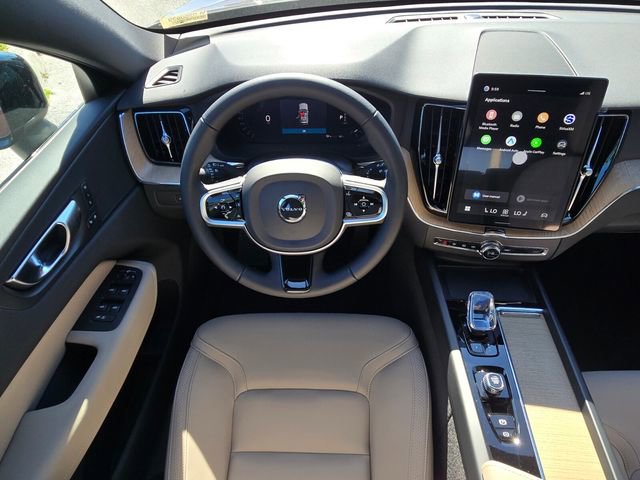New 2026 Volvo XC60 B5 Core AWD/4WD image 17