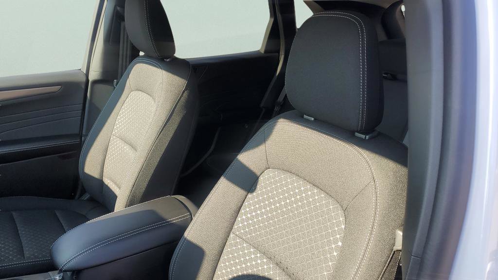 New 2026 Ford Escape Active image 44