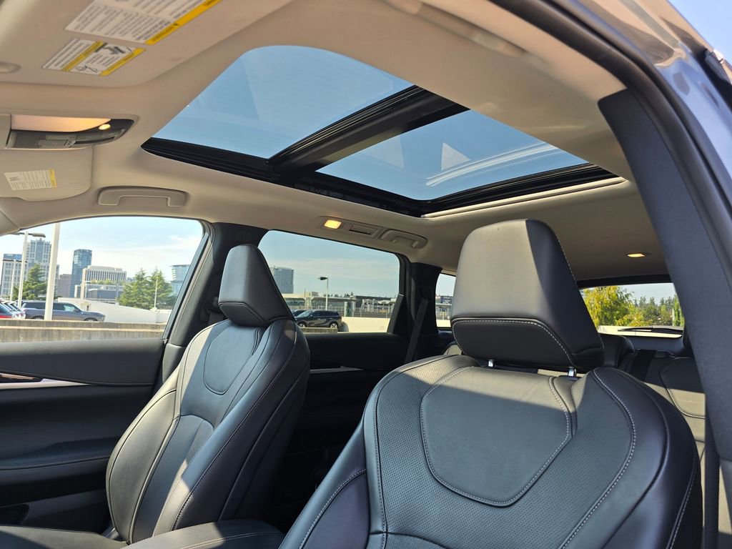 Used 2024 INFINITI QX60 Pure image 22