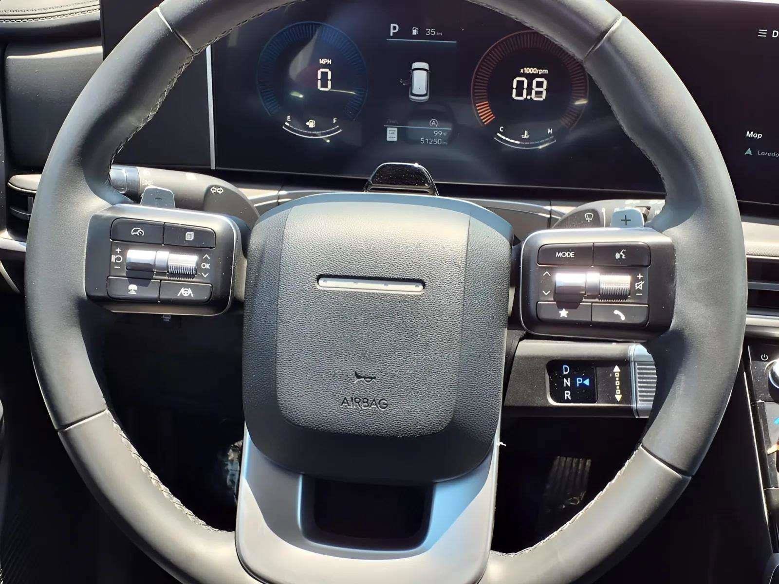 Certified 2024 Hyundai Santa Fe XRT AWD/4WD image 18