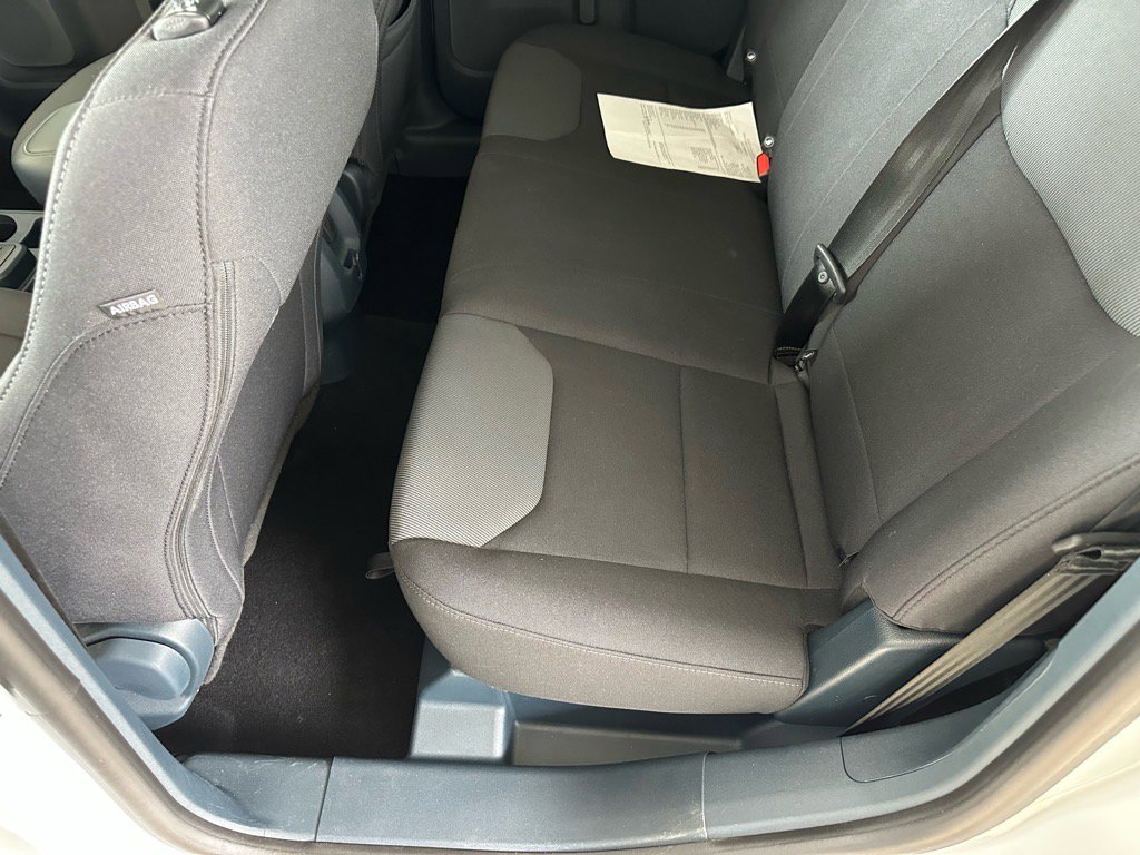 Used 2024 Ford Maverick XL image 25