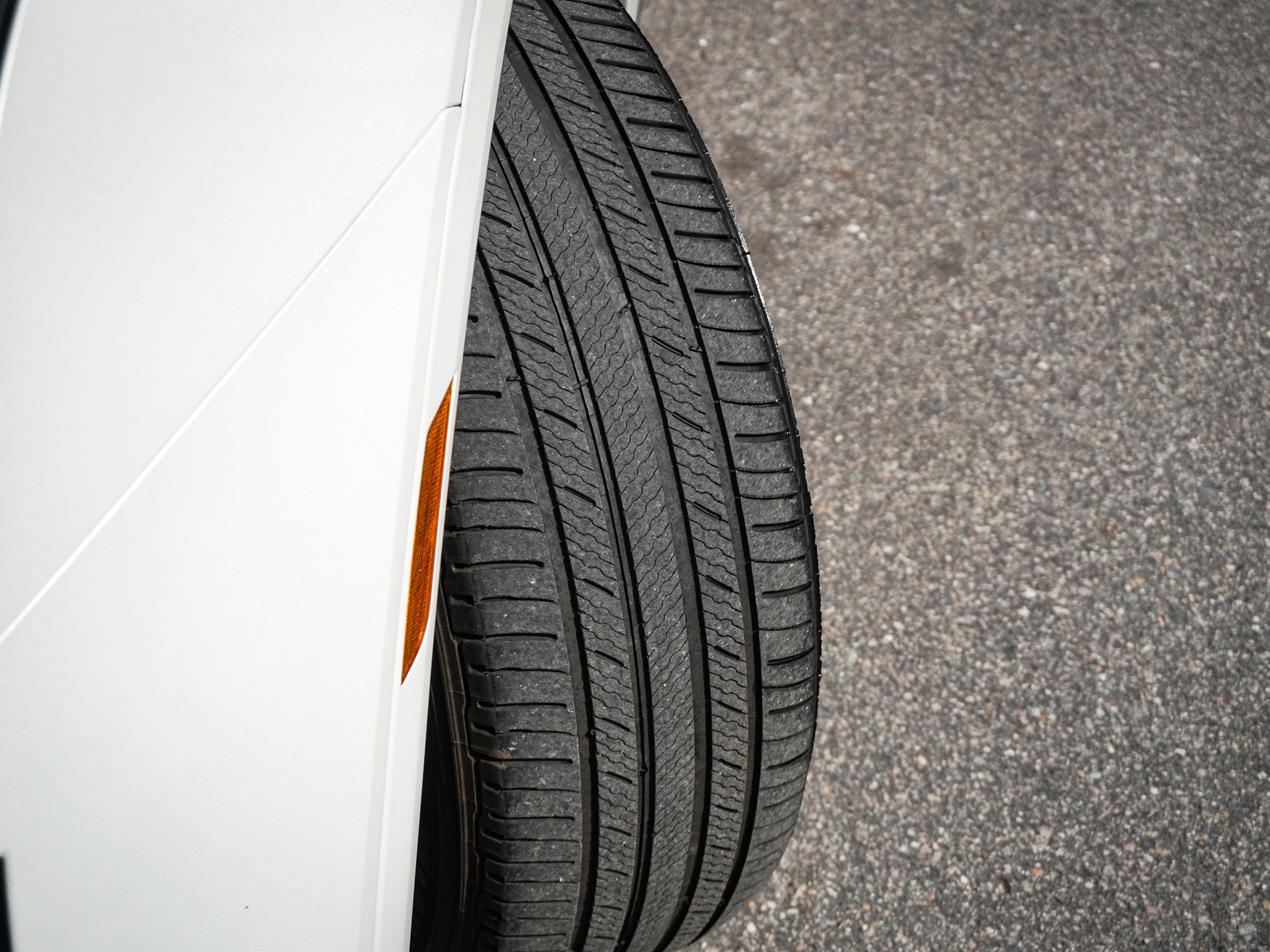 Used 2018 Cadillac XT5 Luxury w/ Driver Awareness Package image 12