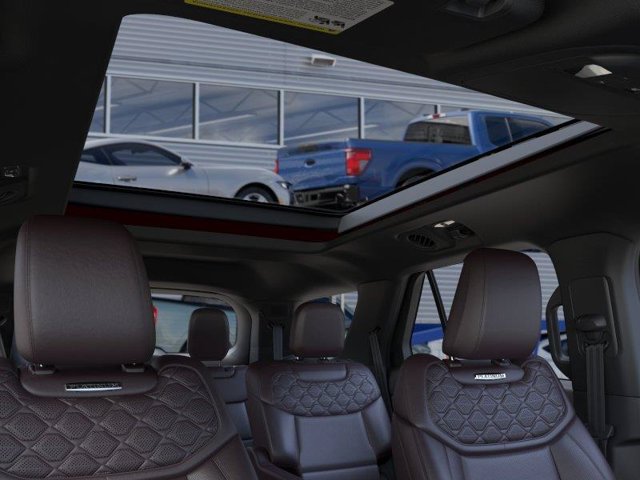 New 2026 Ford Explorer Platinum w/ LUX Leather Package AWD/4WD image 22