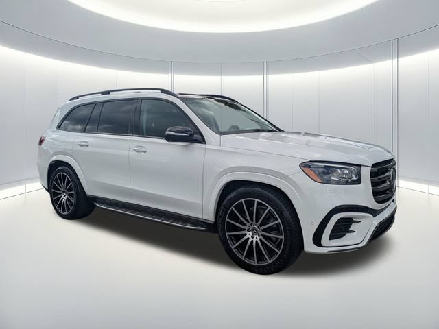 Used 2024 Mercedes-Benz GLS 450 4MATIC image 8