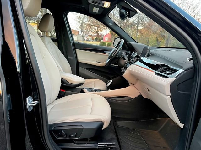 Used 2021 BMW X1 sDrive28i w/ Premium Package image 26