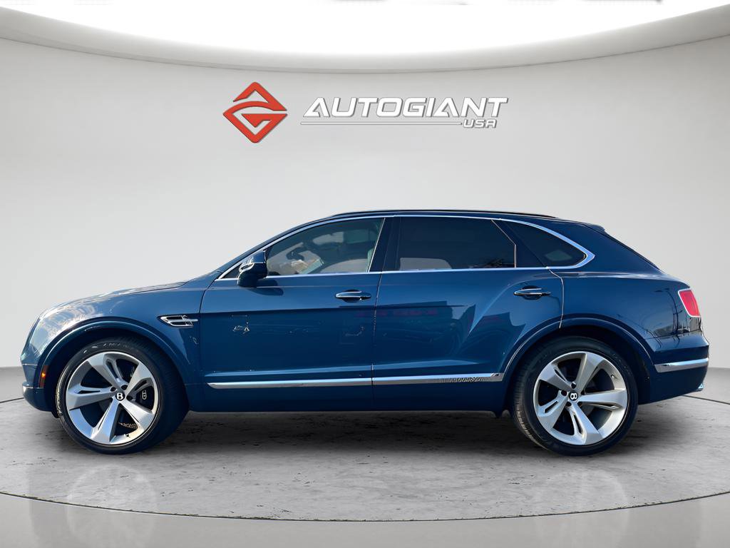Used 2018 Bentley Bentayga AWD/4WD image 3