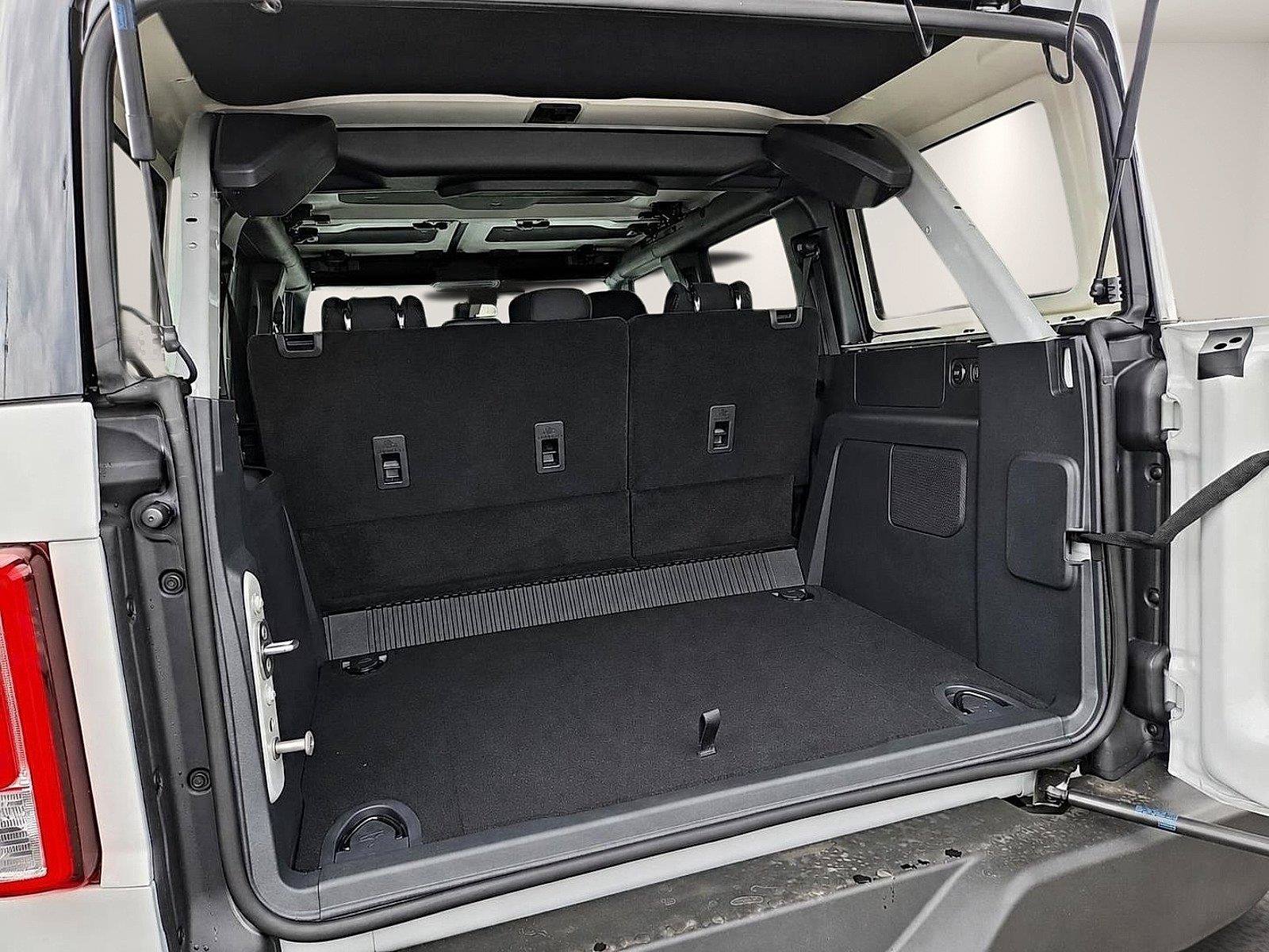 New 2026 Ford Bronco Big Bend w/ Black Appearance Package AWD/4WD image 9