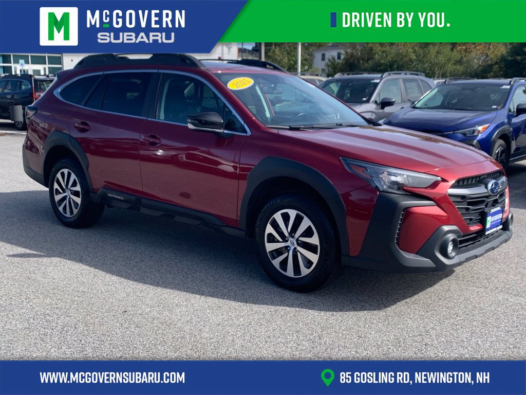 Used 2025 Subaru Outback Premium AWD/4WD image 1