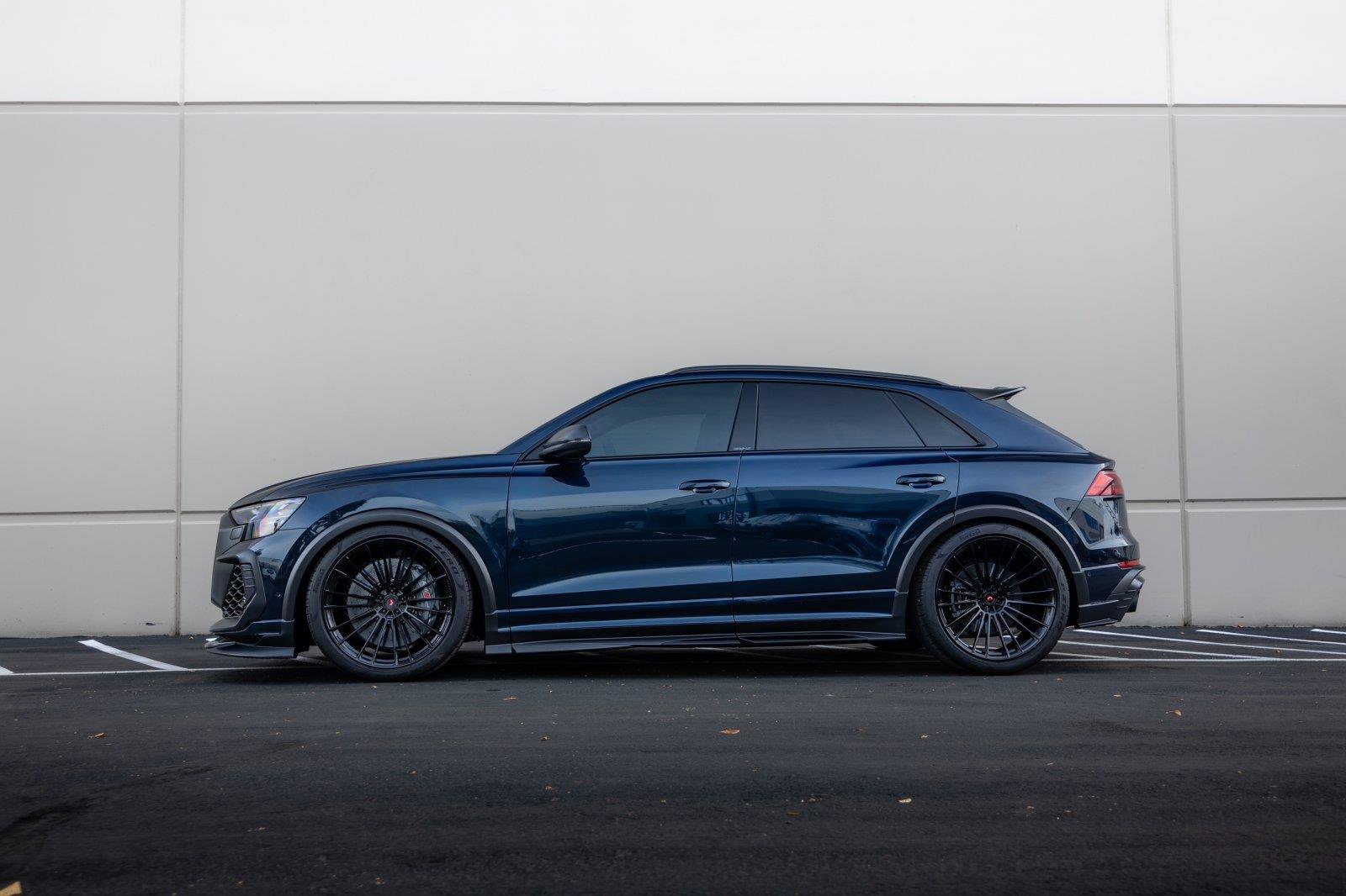Used 2025 Audi RS Q8 performance image 35