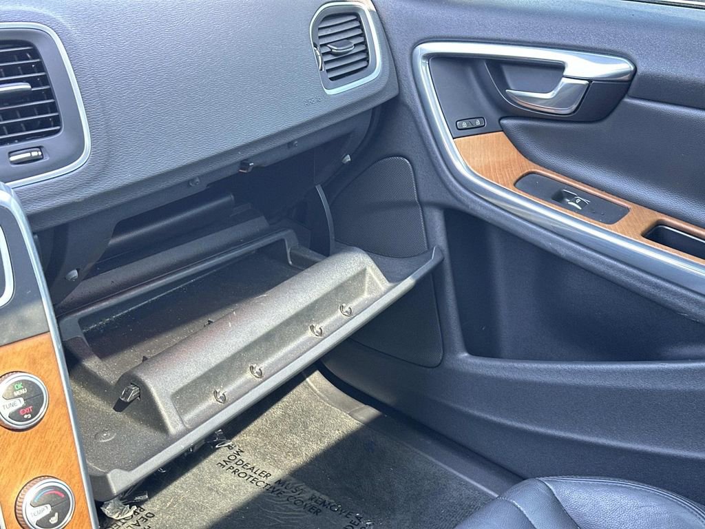 Used 2016 Volvo S60 T5 Premier FWD image 32