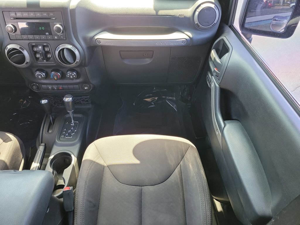 Used 2015 Jeep Wrangler Unlimited Sport w/ Quick Order Package 24S image 14