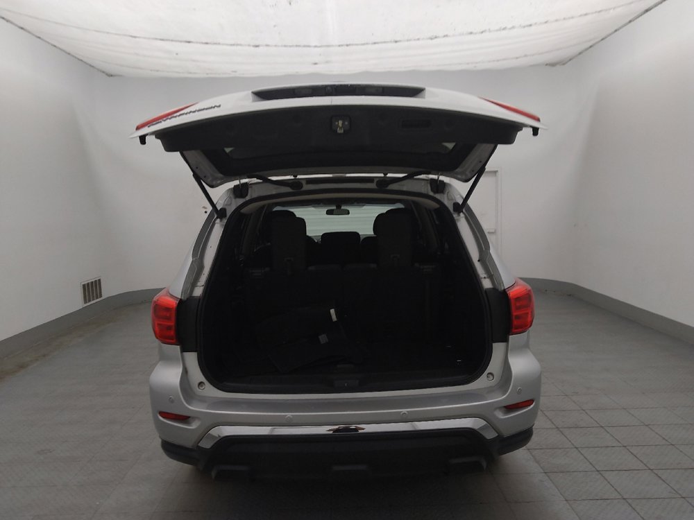 Used 2019 Nissan Pathfinder S FWD image 29