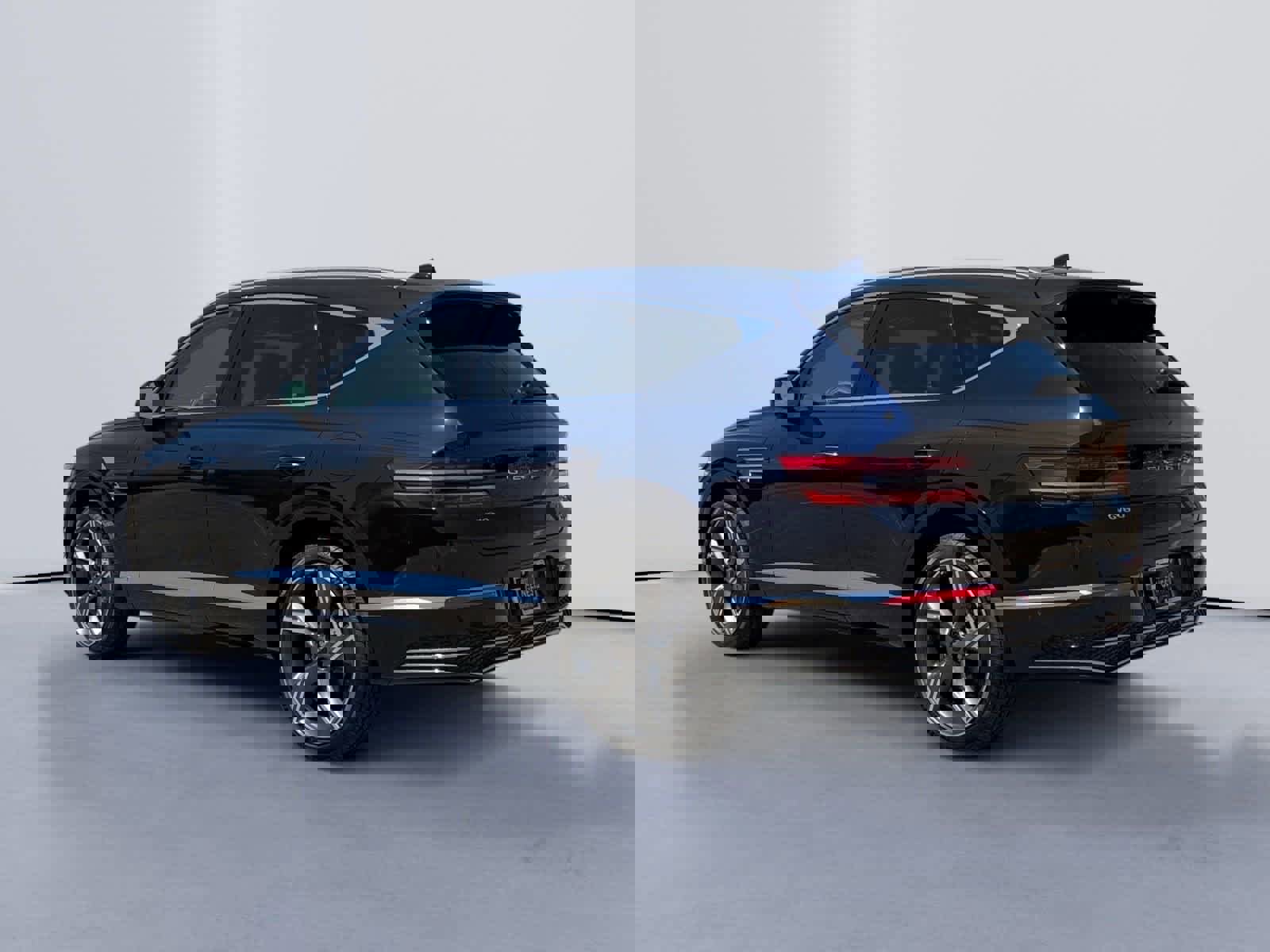 New 2025 Genesis GV80 3.5T Prestige image 5